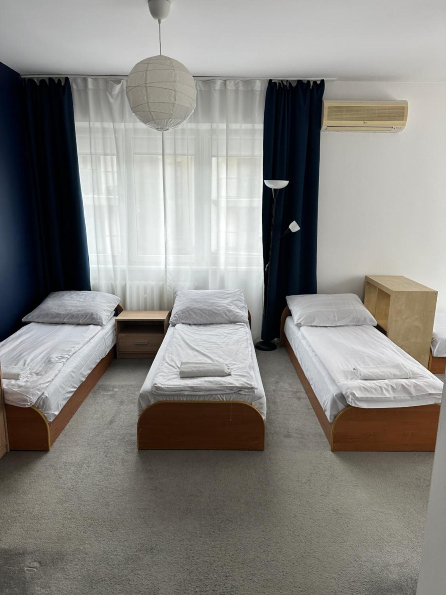 Hostel Demi คราคูฟ ภายนอก รูปภาพ