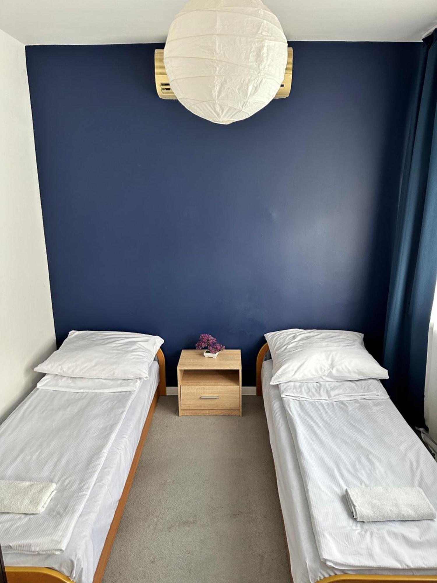 Hostel Demi คราคูฟ ภายนอก รูปภาพ