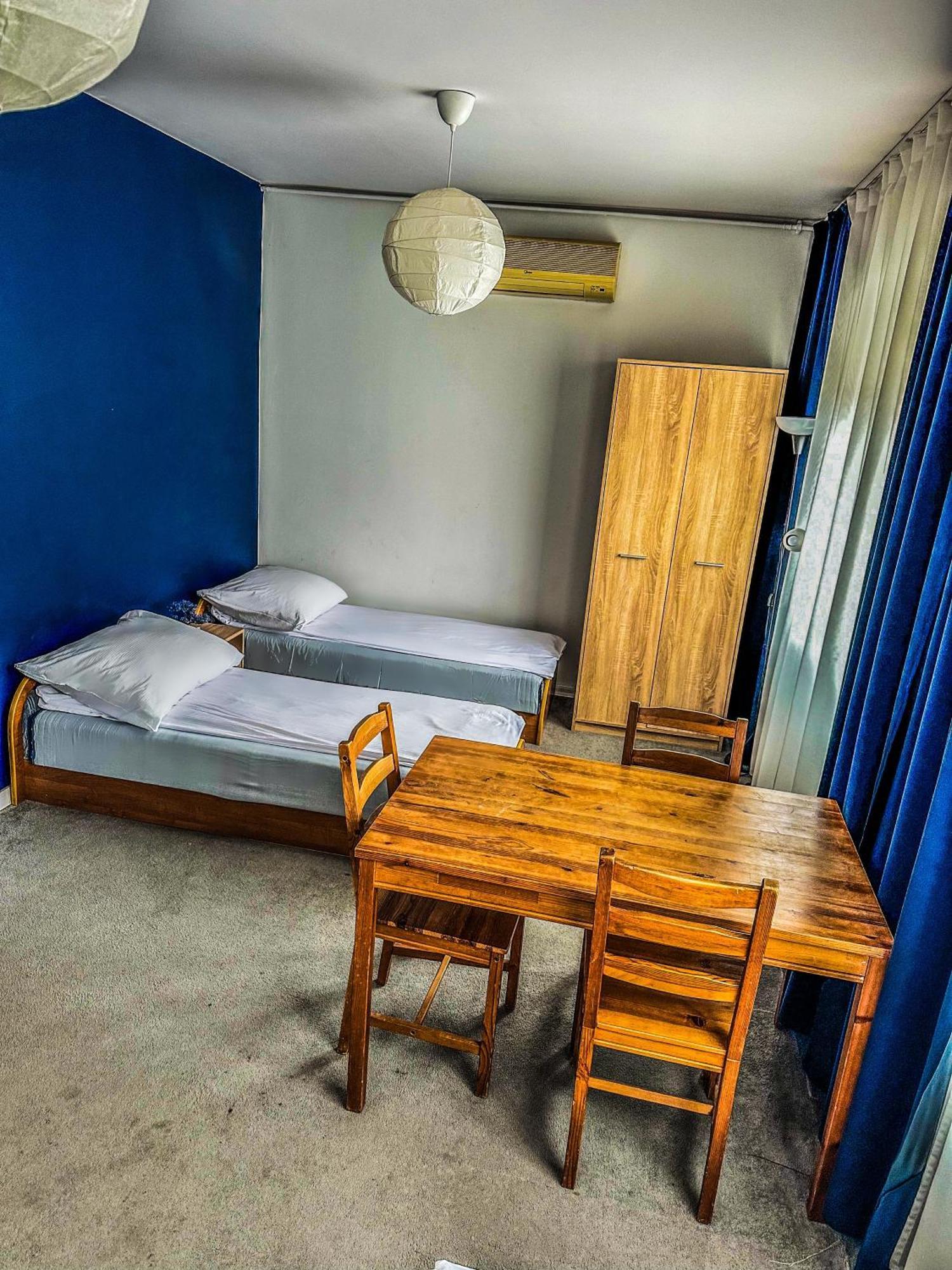 Hostel Demi คราคูฟ ภายนอก รูปภาพ